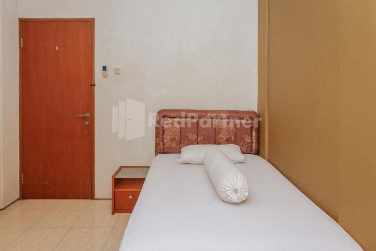 De Lugano Scbd Syariah Mitra Reddoorz Hotel Jakarta Kültér fotó