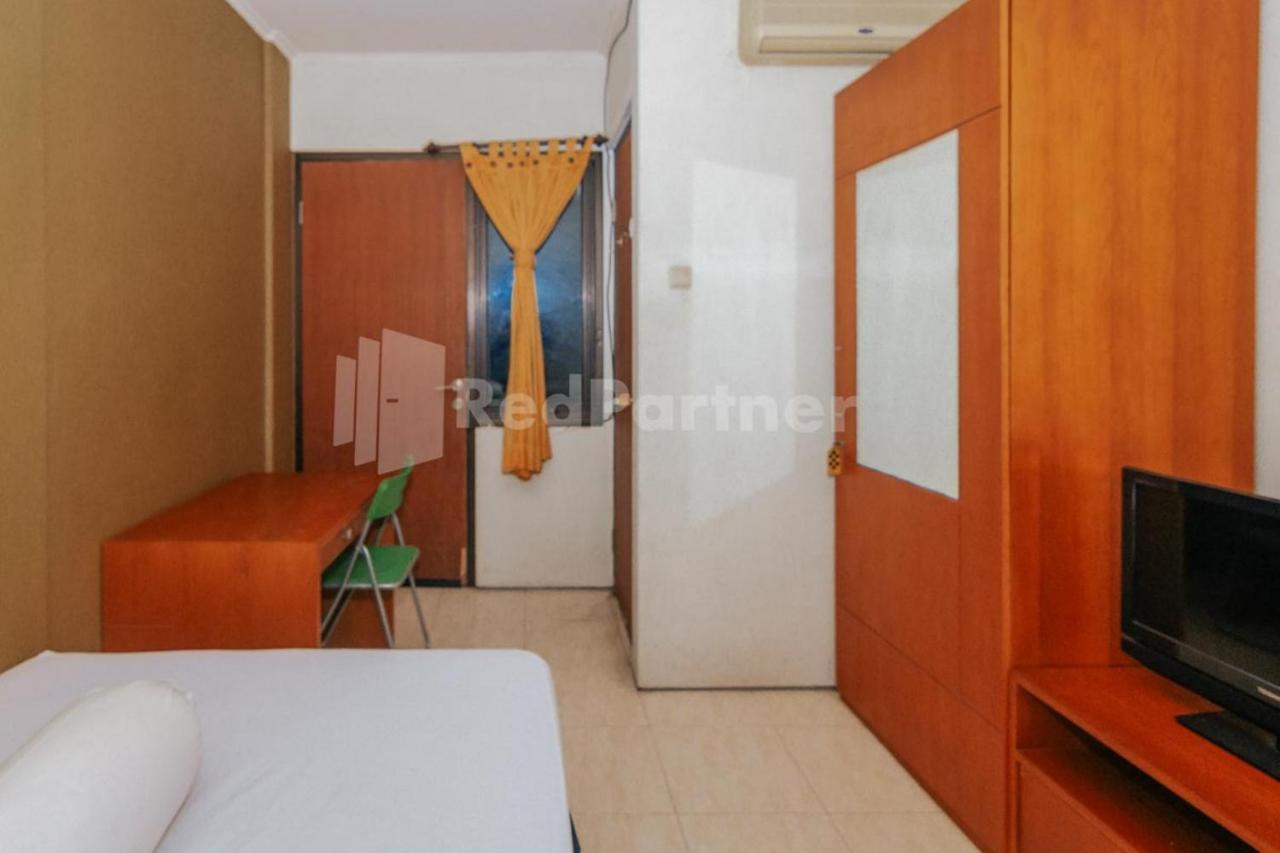 De Lugano Scbd Syariah Mitra Reddoorz Hotel Jakarta Kültér fotó
