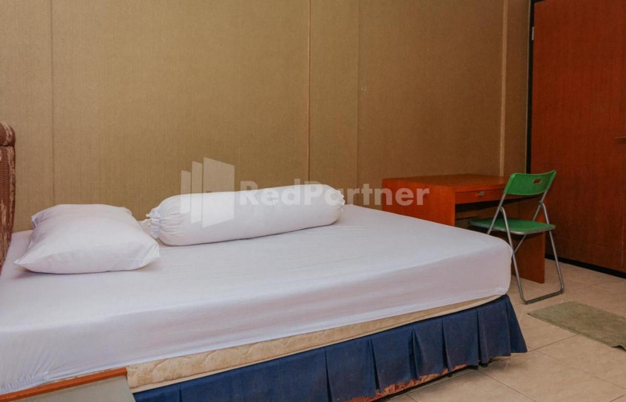 De Lugano Scbd Syariah Mitra Reddoorz Hotel Jakarta Kültér fotó